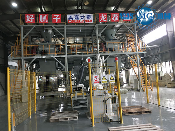 開一家膩?zhàn)臃蹚S需要投資多少錢？